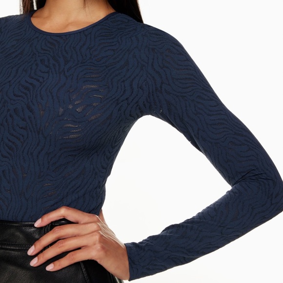 USED BABATON - ARITZIA Shapelace Crew Longsleeve Bodysuit - Picture 6 of 16